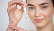 Serum dưỡng da là gì? Hướng dẫn tối ưu hóa hiệu quả của serum trên da