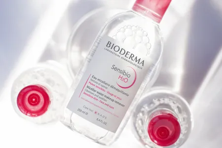 nước tẩy trang Micellar water của Bioderma