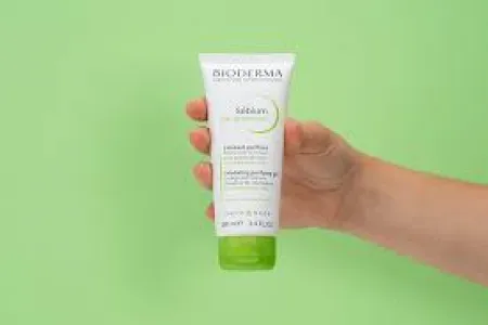 Bioderma Sébium Gommant: Tẩy da chết dạng hạt mịn