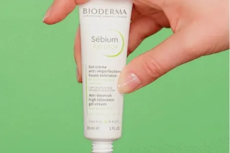 Kem dưỡng giảm mụn và thâm mụn Bioderma Sébium Kerato+