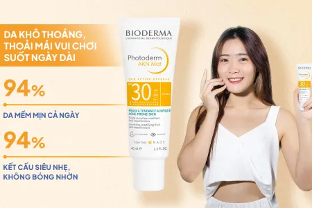 1. Kem chống nắng khô thoáng cho da hỗn hợp, da dầu mụn Photoderm AKN Mat SPF 30